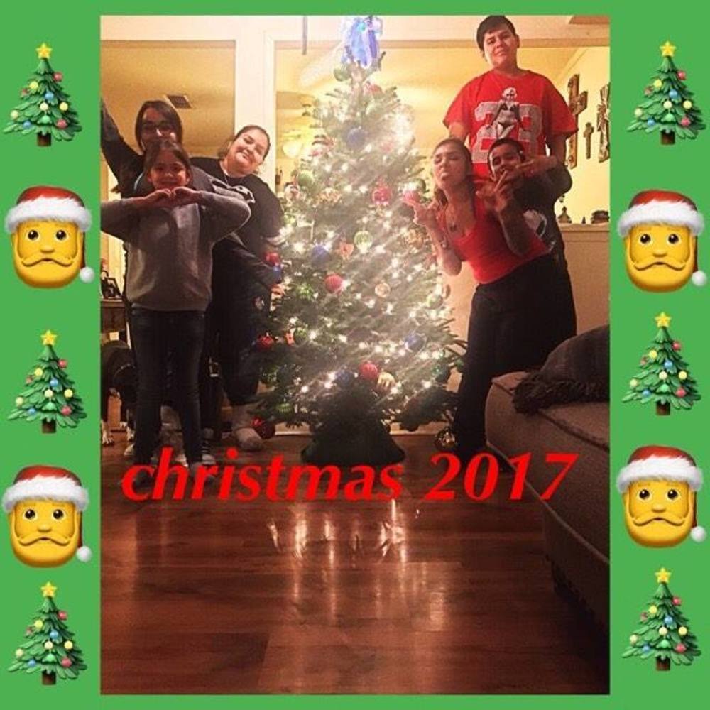 Meet your Posher, Morena