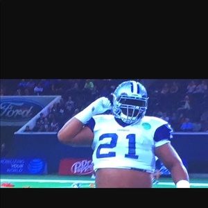 Meet your Posher, Darius