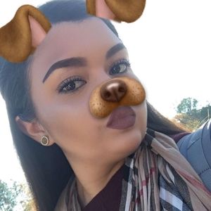 Meet your Posher, Janna