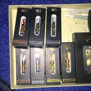 Meet your Posher, Anthoney