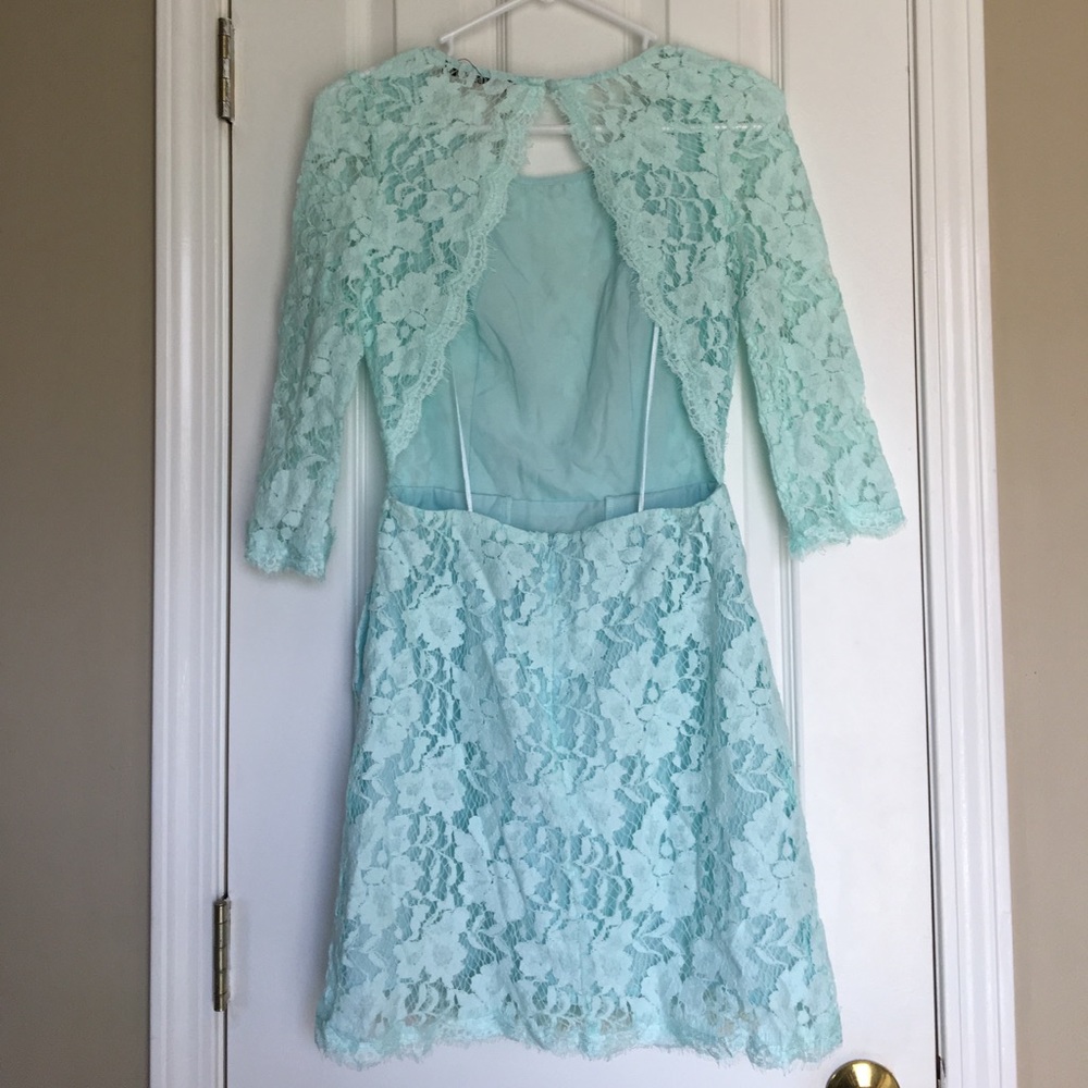 Lace mint backless boutique dress with pockets