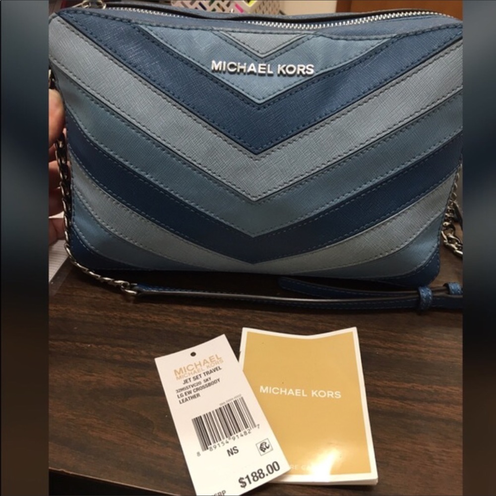 Cross body mk
