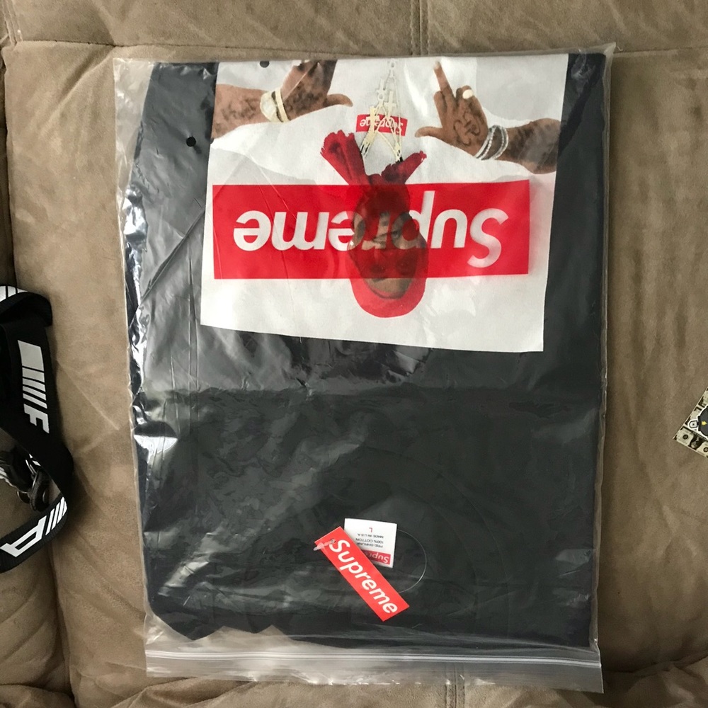 Brand new never worn Gucci x Supreme
