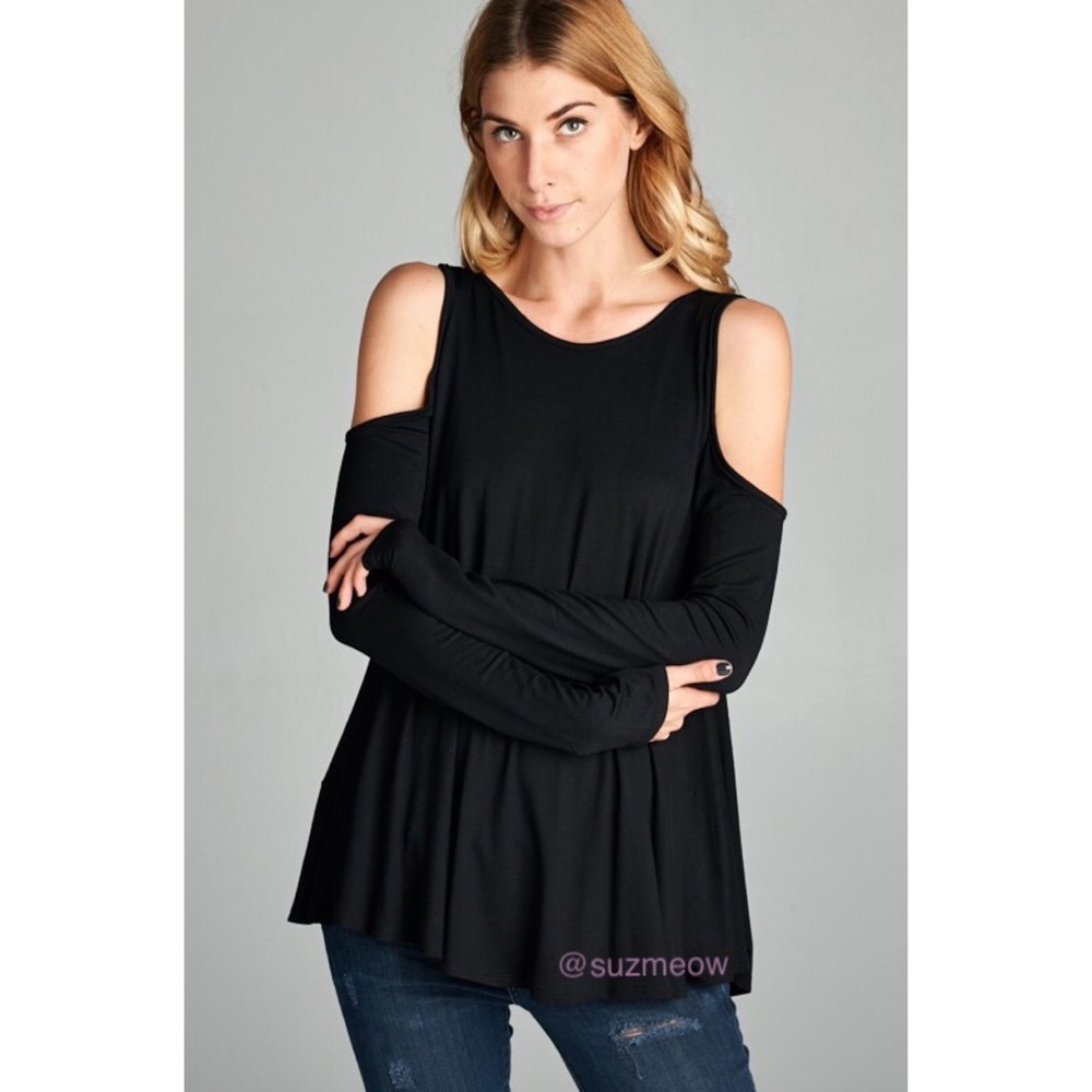 The Coldest Shoulder Black Long Sleeve Top • S/M/L
