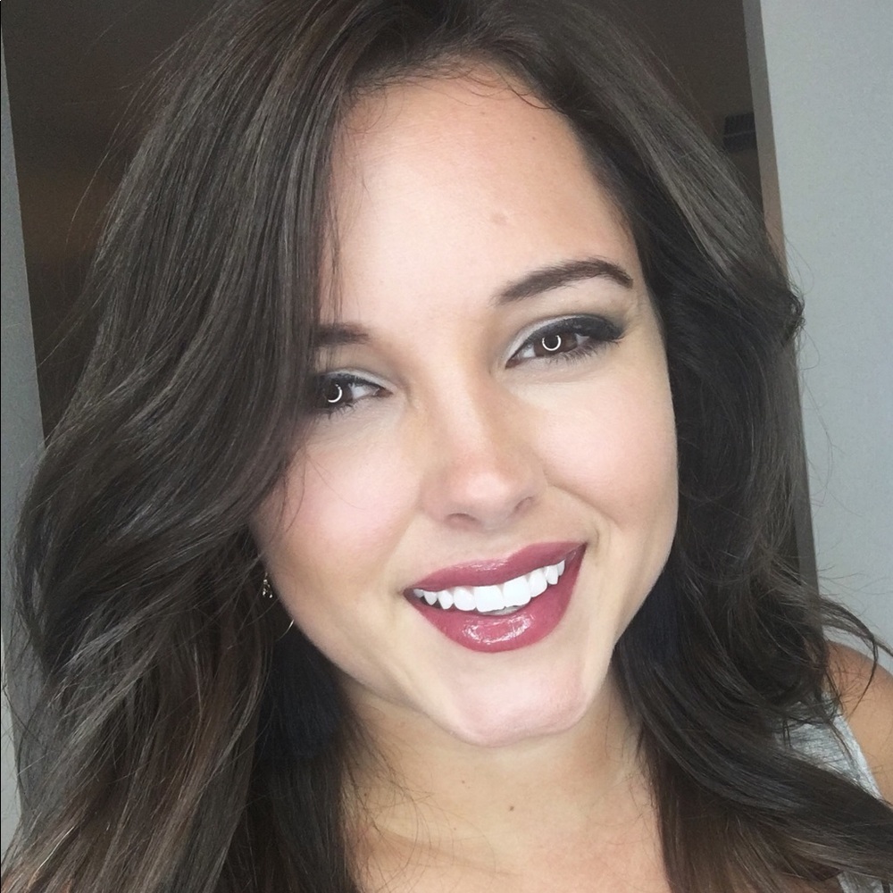 Meet your Posher, Lindsey