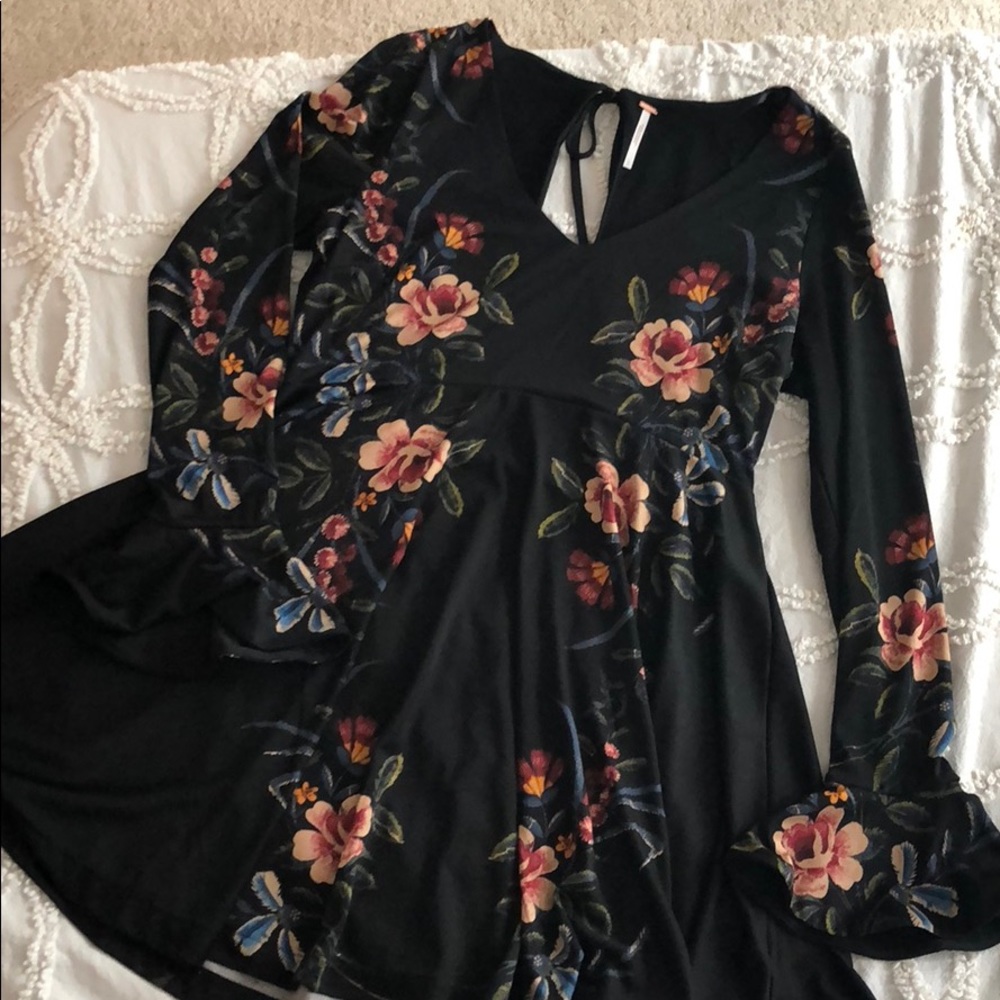 10 MINUTE SALE: Free People Floral Dress