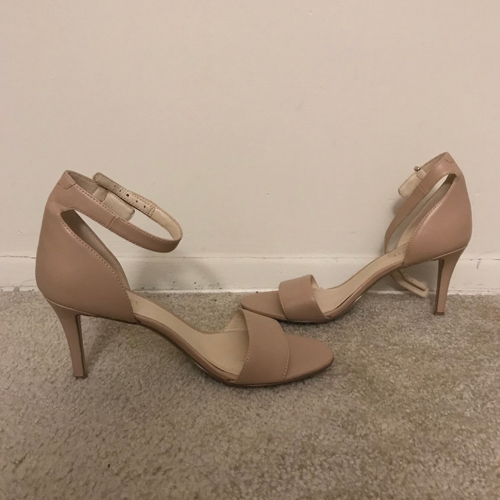 Nine West - Picture 3 of 4