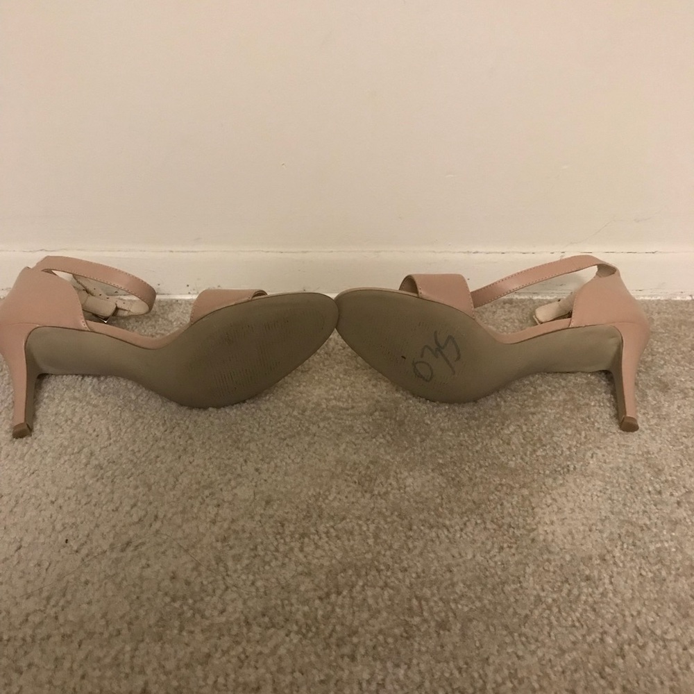 Nine West - Picture 4 of 4