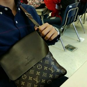 Meet your Posher, Abel