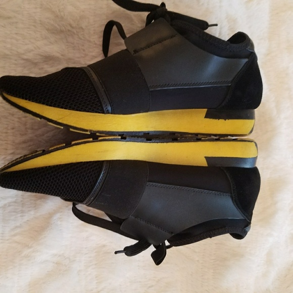 Balenciaga Runners - Picture 2 of 4