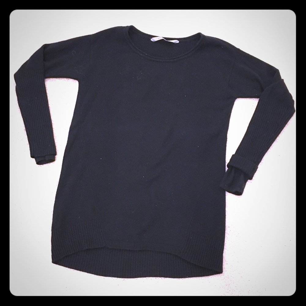 Athleta sweater, medium (with thumb holes!!)