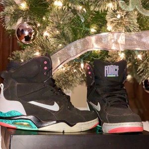 Nike Air Command Force Mens Basketball Shoes 10.5