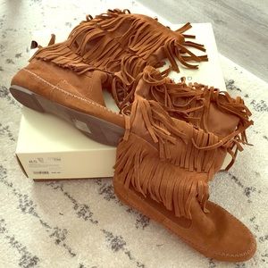 LC Lauren Conrad Fringed moccasin boots 8.5