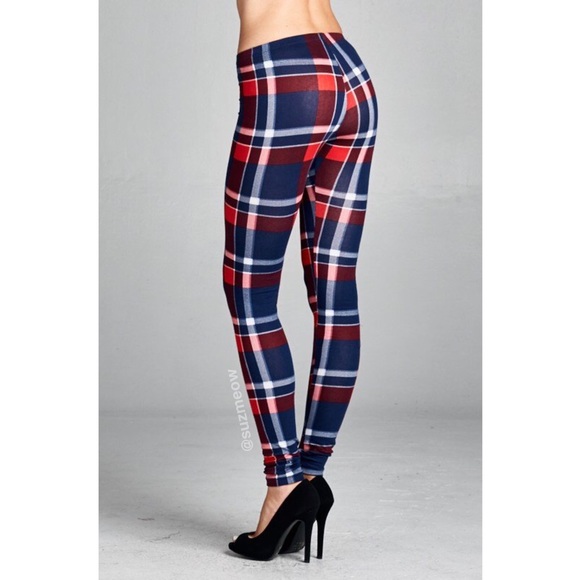 Navy Blue Red White Plaid Checkered Leggings • SML - Picture 4 of 4