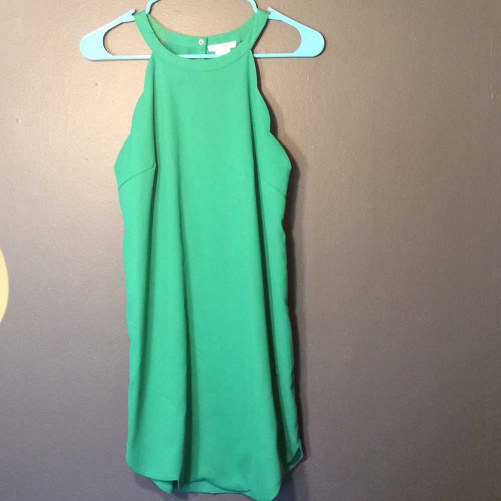 Simple and elegant party dress!