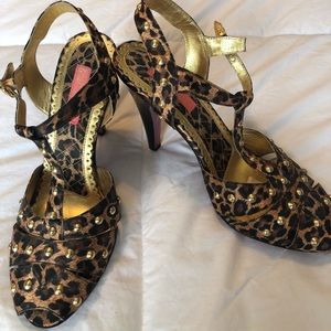 Betsey Johnson cheetah print stud heels