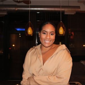 Meet your Posher, Aryn