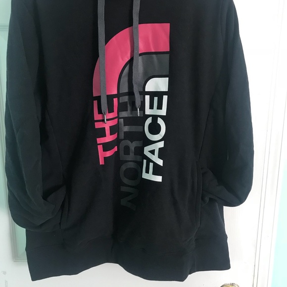 The north face women’s hoodie NWT - Picture 3 of 4