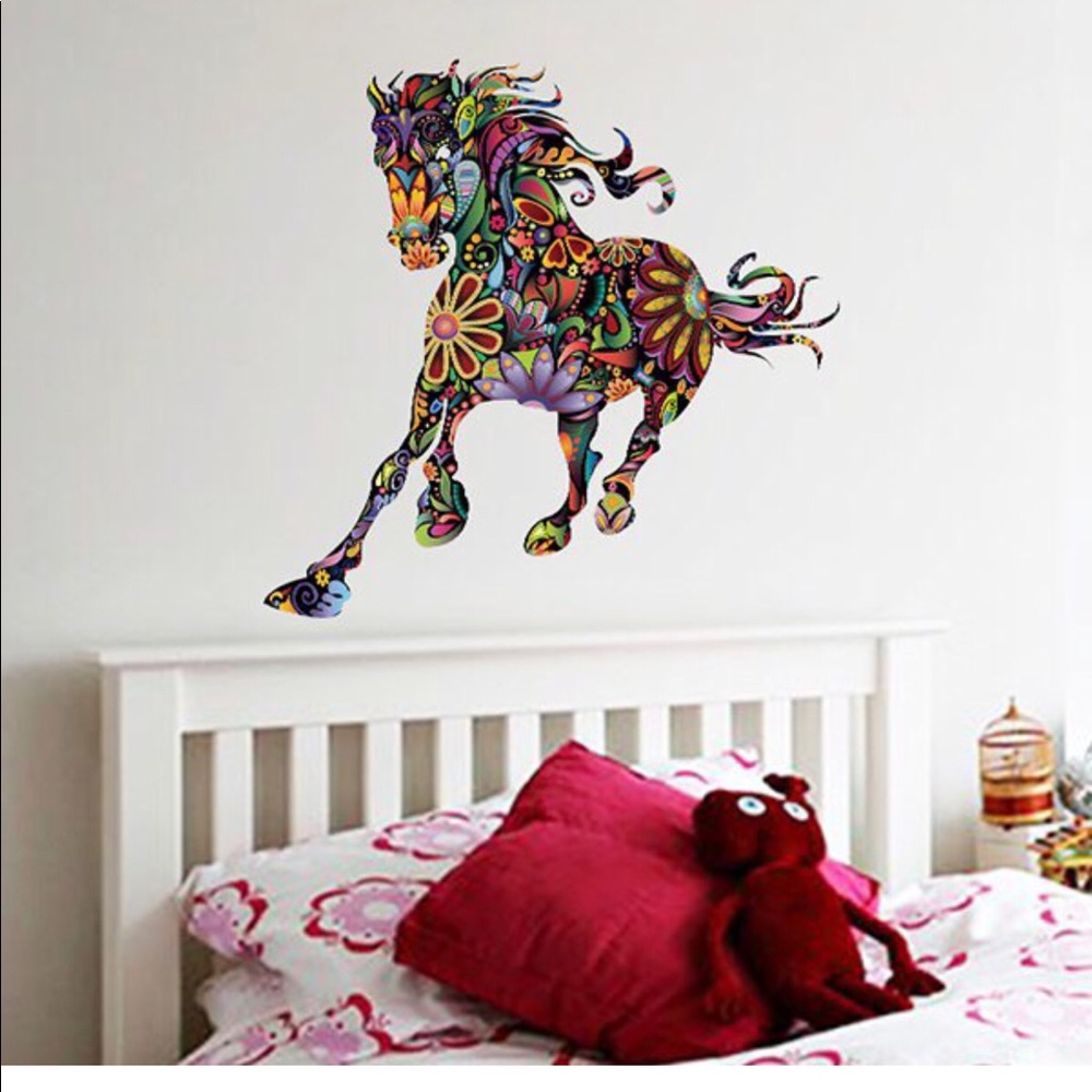 Beautiful horse flower wall art decal