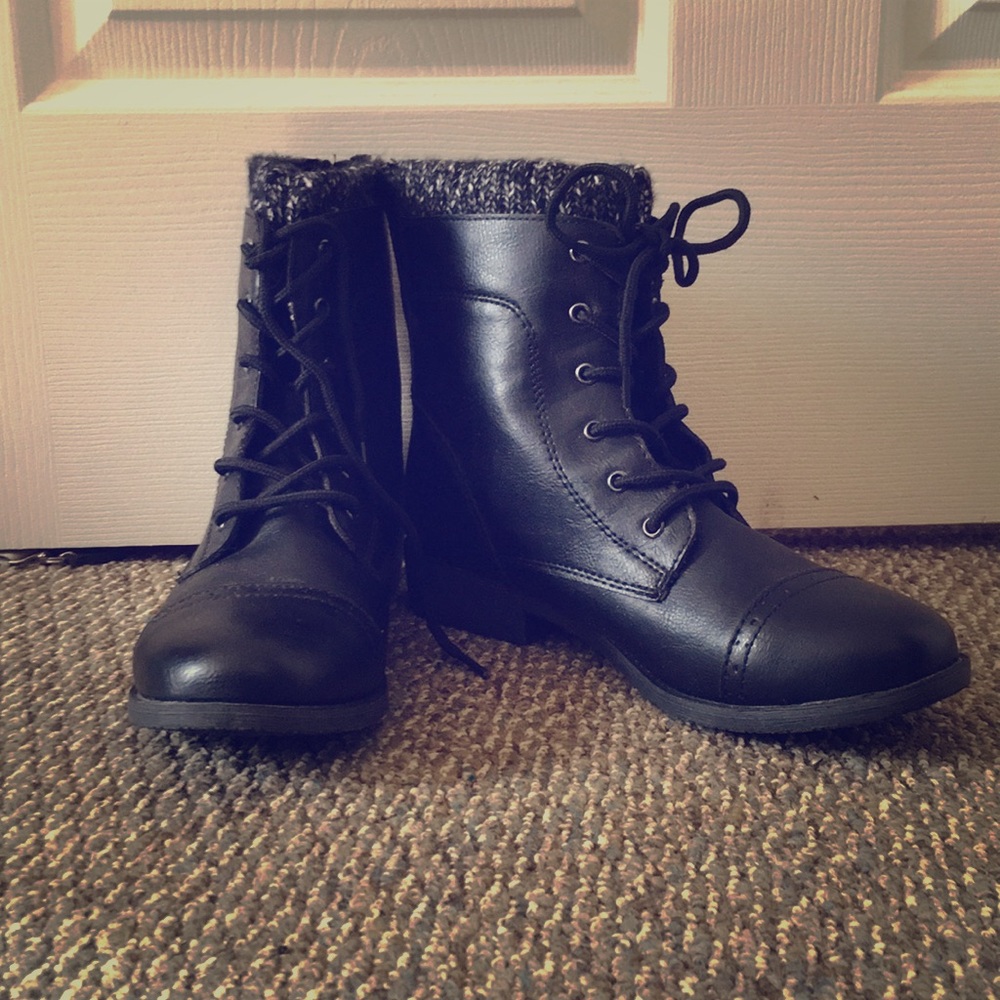 Ankle boots black