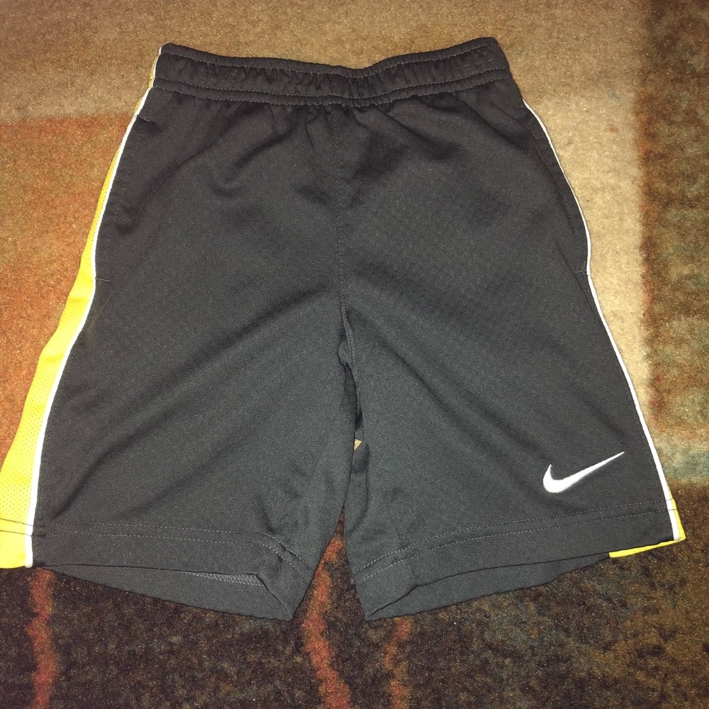 Boys Nike shorts