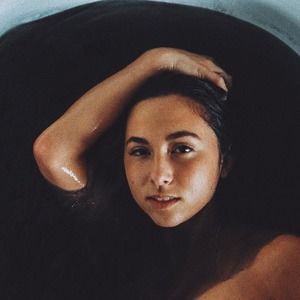 Meet your Posher, Marissa