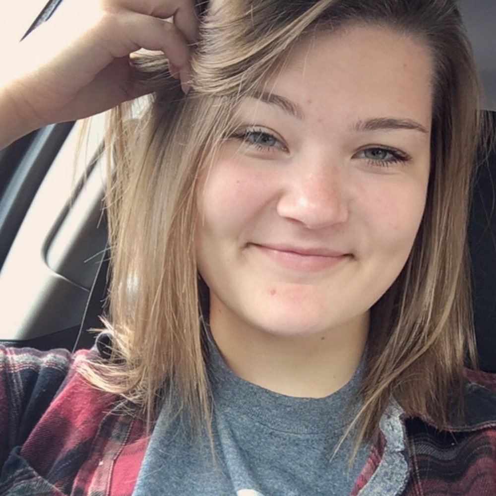 Meet your Posher, Kaitlyn