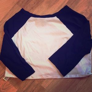 Black& White F21 Crop Top