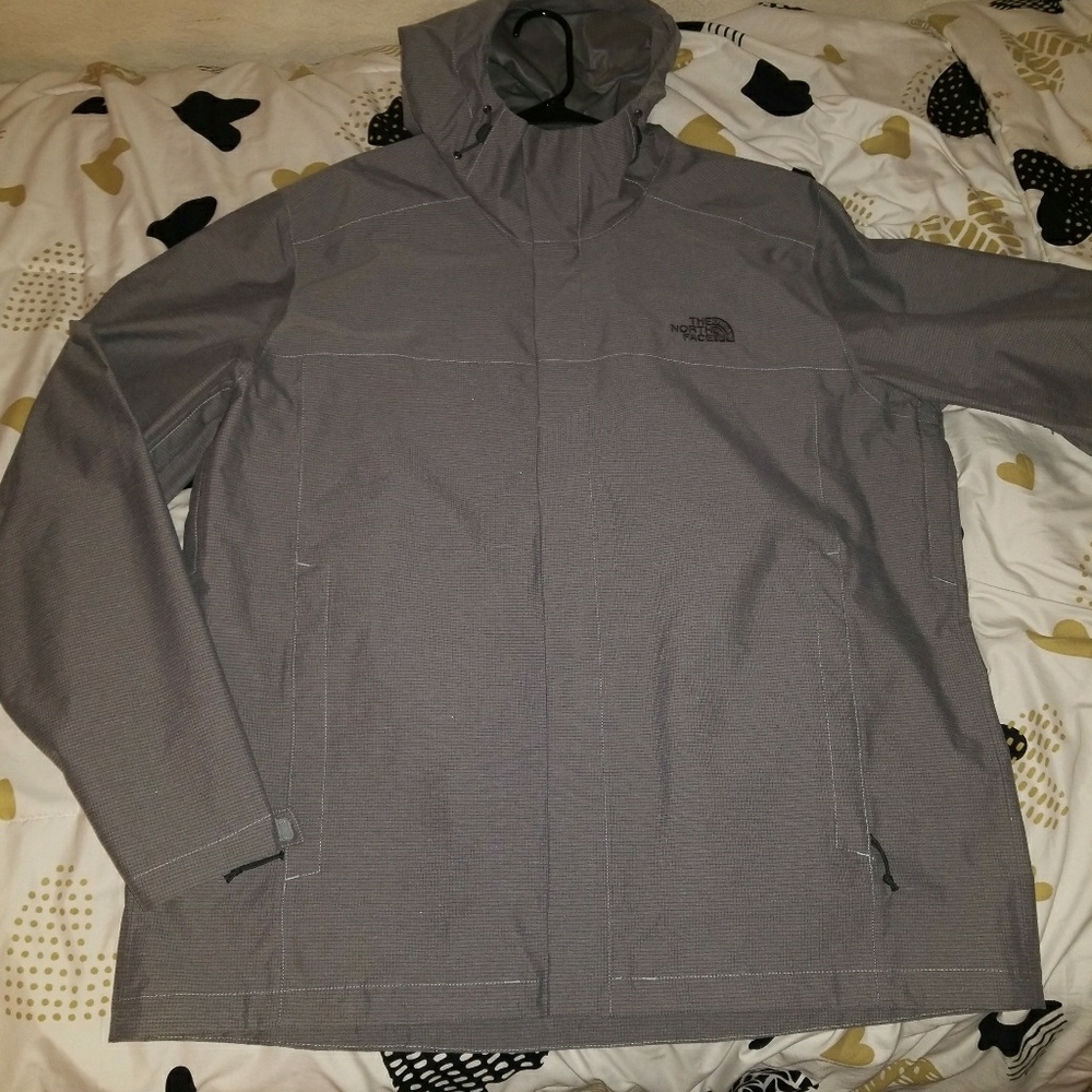 NORTH FACE WIND JACKET