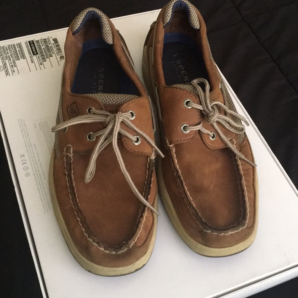 Men’s 10 Billfish 3-Eye Boat Shoes