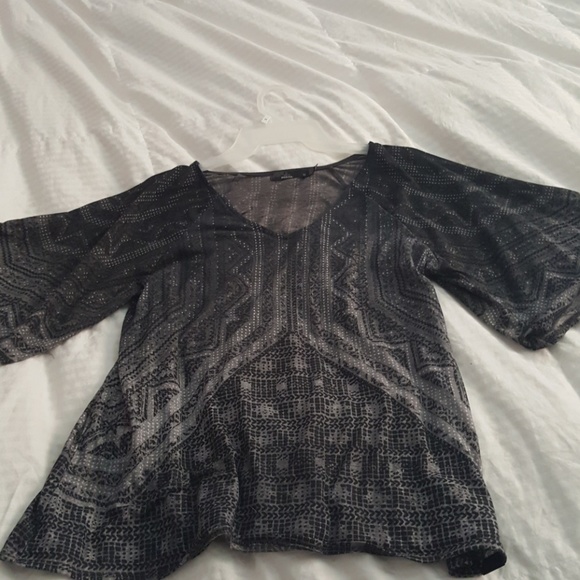 Top - Picture 2 of 2