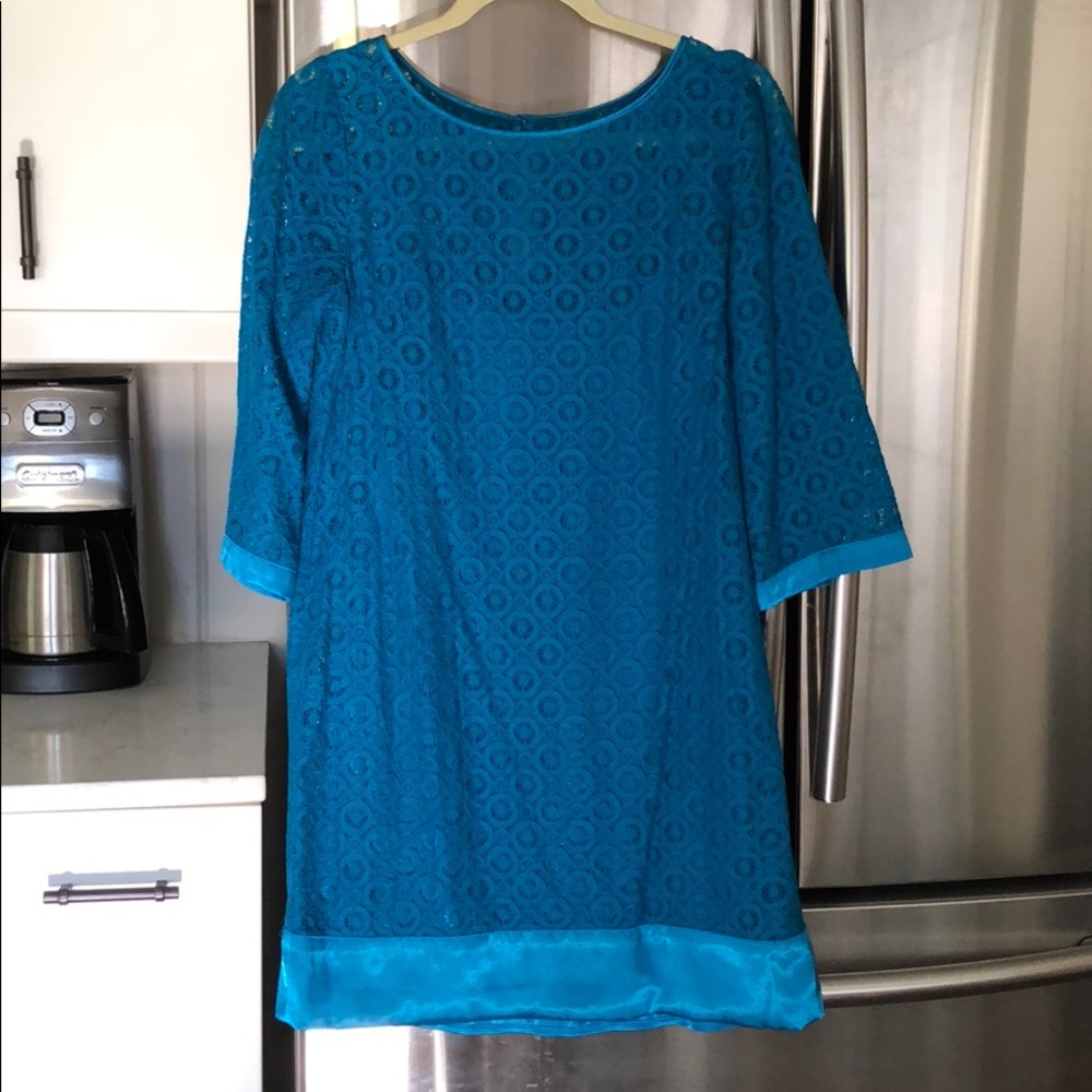 FLASH SALE! Dress size 6 brand laundry