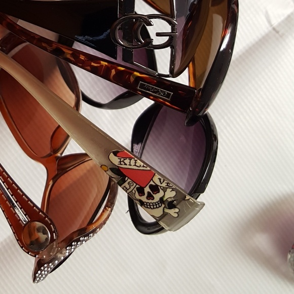 SUNGLASSES 22 PAIRS - Picture 4 of 5