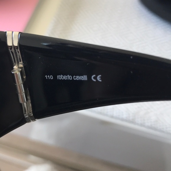 Authentic Roberto Cavalli Sunglasses - Picture 4 of 8