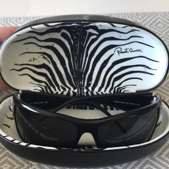 Authentic Roberto Cavalli Sunglasses - Picture 8 of 8