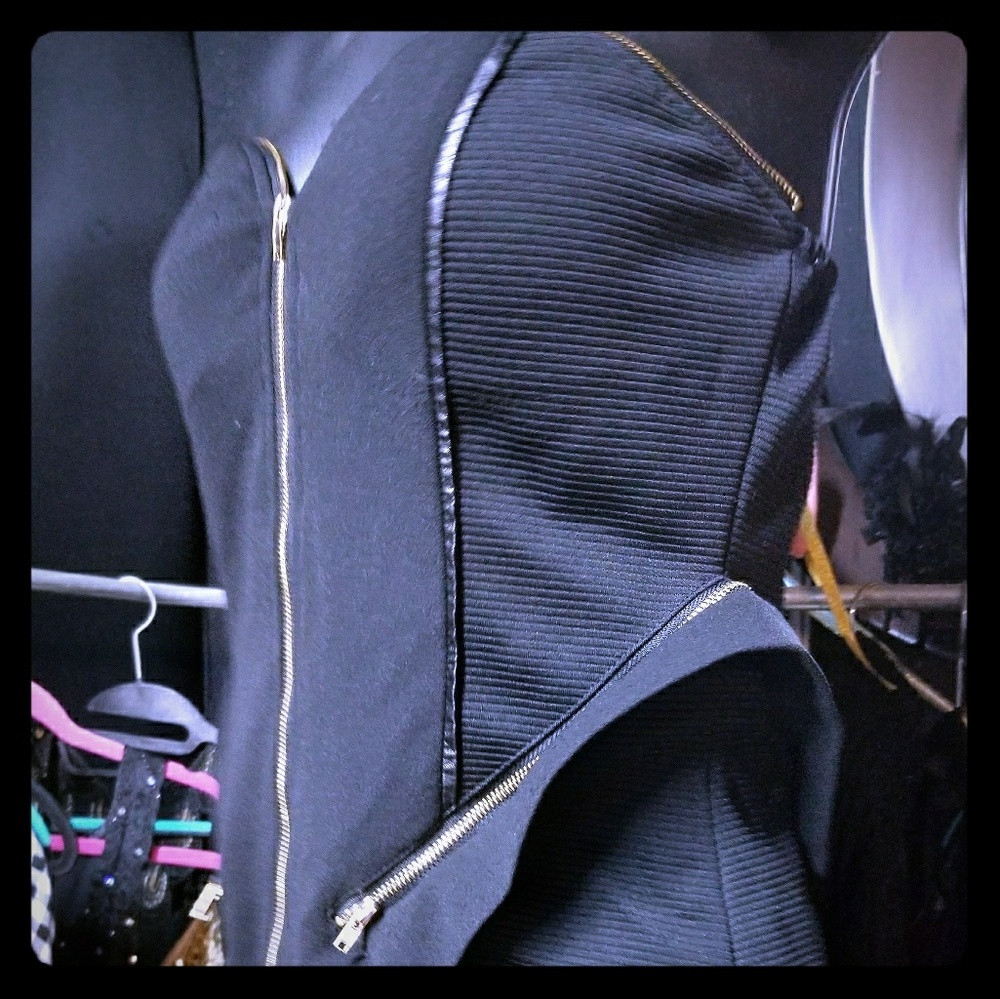 Mini full zip upfront dress