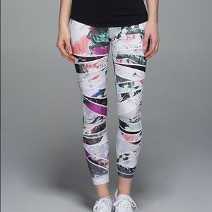 Lululemon High Times Pigment Multi Wave