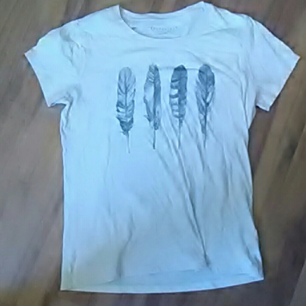 Aeropostale Shirt