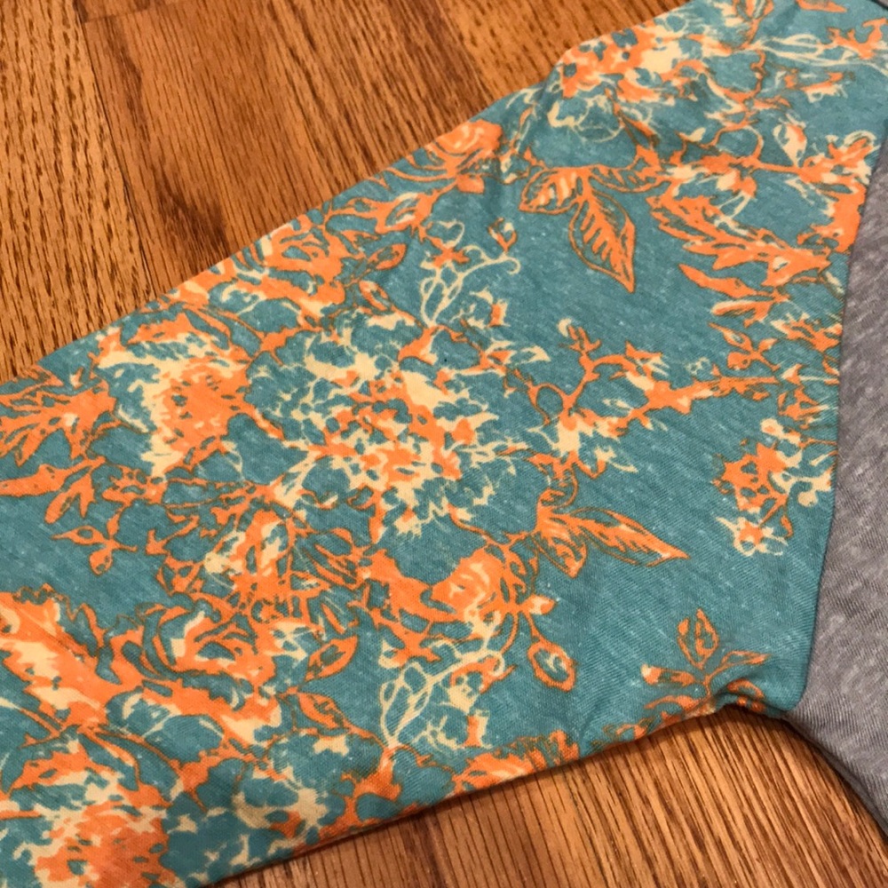 NWT LuLaRoe Randy - Medium - Picture 5 of 5