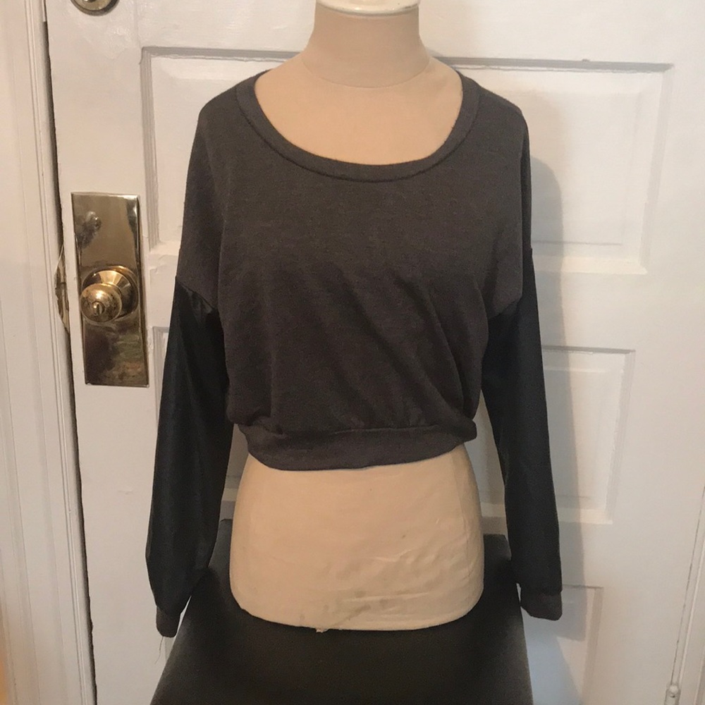 Pretty girl crop top