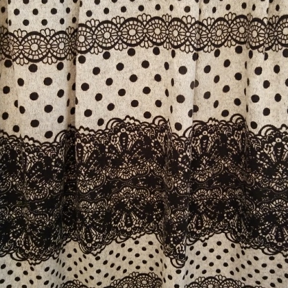 Skater style dress - Picture 2 of 2