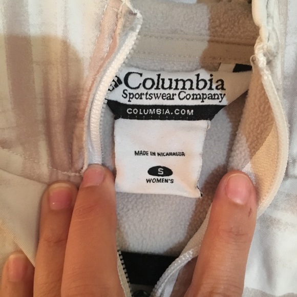 Columbia jacket with hood - Picture 3 of 4