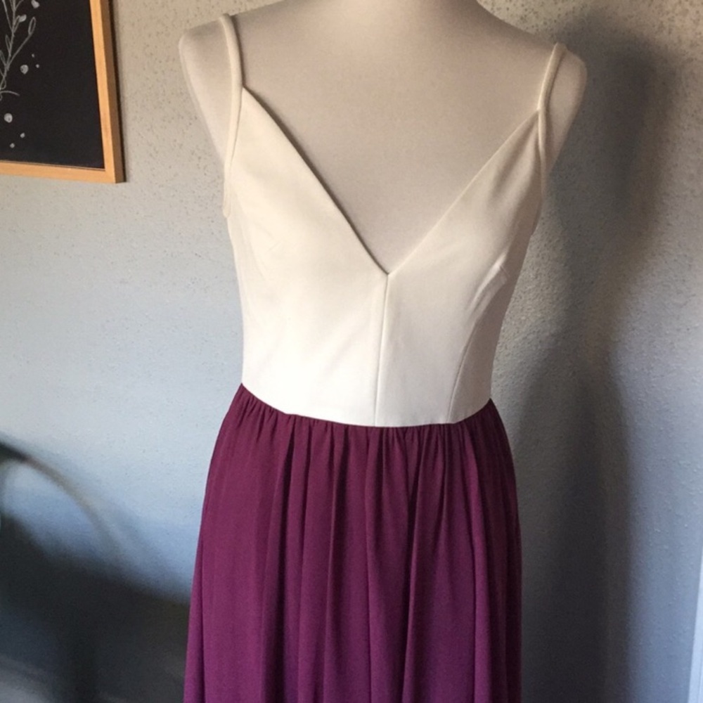 Flattering gown!