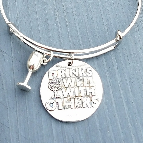 New drinks well with others charm bracelet - Picture 3 of 4