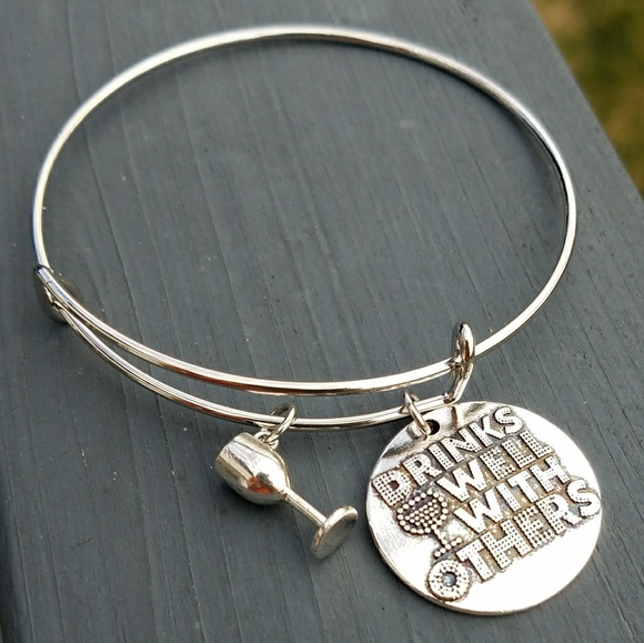 New drinks well with others charm bracelet - Picture 2 of 4