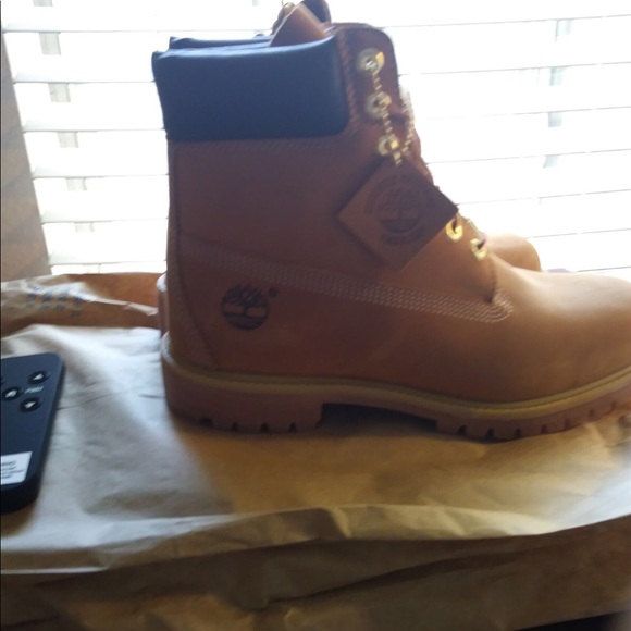Brand new Men Classic Timberland Boots