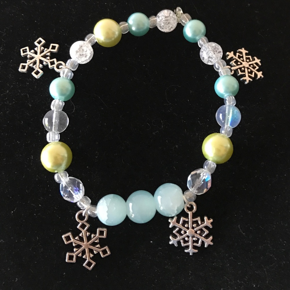Snowflake Bracelet - Picture 2 of 4