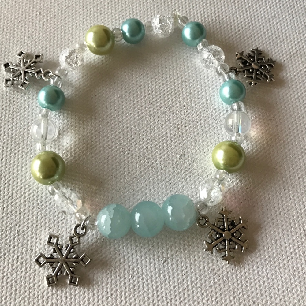 Snowflake Bracelet - Picture 4 of 4
