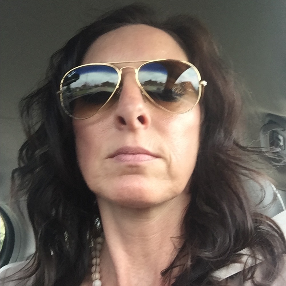 Meet your Posher, Maria