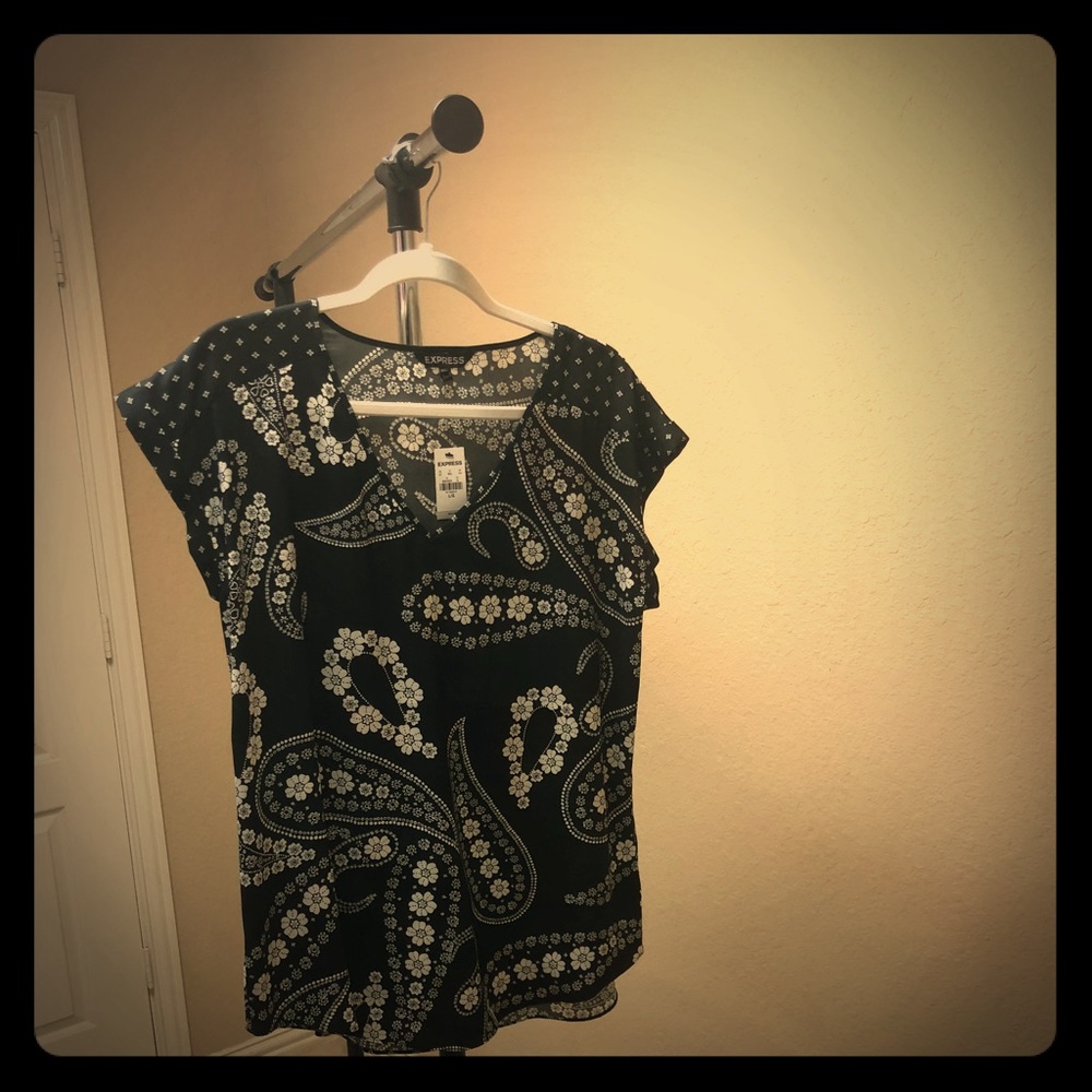 Express paisley patterned shirt sleeve dress shirt